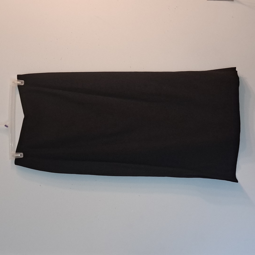 Maxi skirt with side slits